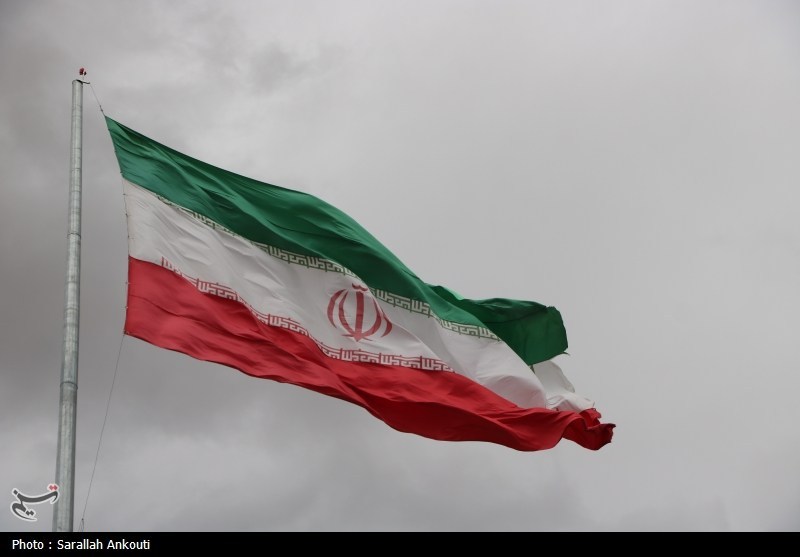 تجمع کادر درمان کرمان در محکومیت حمله به مراکز درمانی
