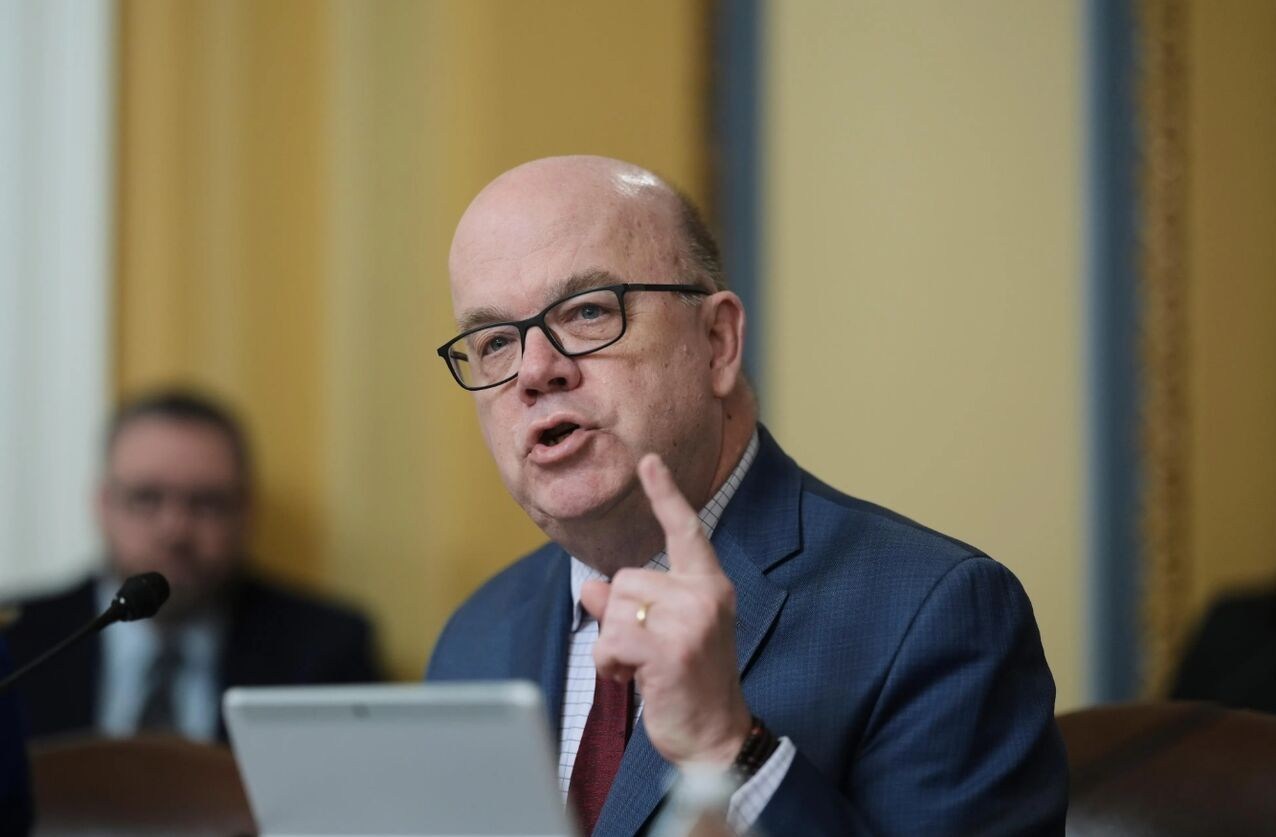 מחוקק דמוקרטי אמריקאי: העם האמריקאי מתנגד להוצאת מיליארדי דולרים במזרח התיכון