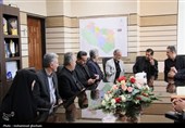 خداقوت نماینده وفرماندار بیرجند به تلاشگران صنعت برق