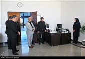 خداقوت نماینده وفرماندار بیرجند به تلاشگران صنعت برق