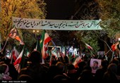 اجتماع مردم قزوین درحمایت از رهبری و نیروهای مسلح