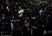 اجتماع مردم قزوین درحمایت از رهبری و نیروهای مسلح