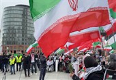 درخواست تظاهرکنندگان در آلمان برای توقف تجاوز به ایران