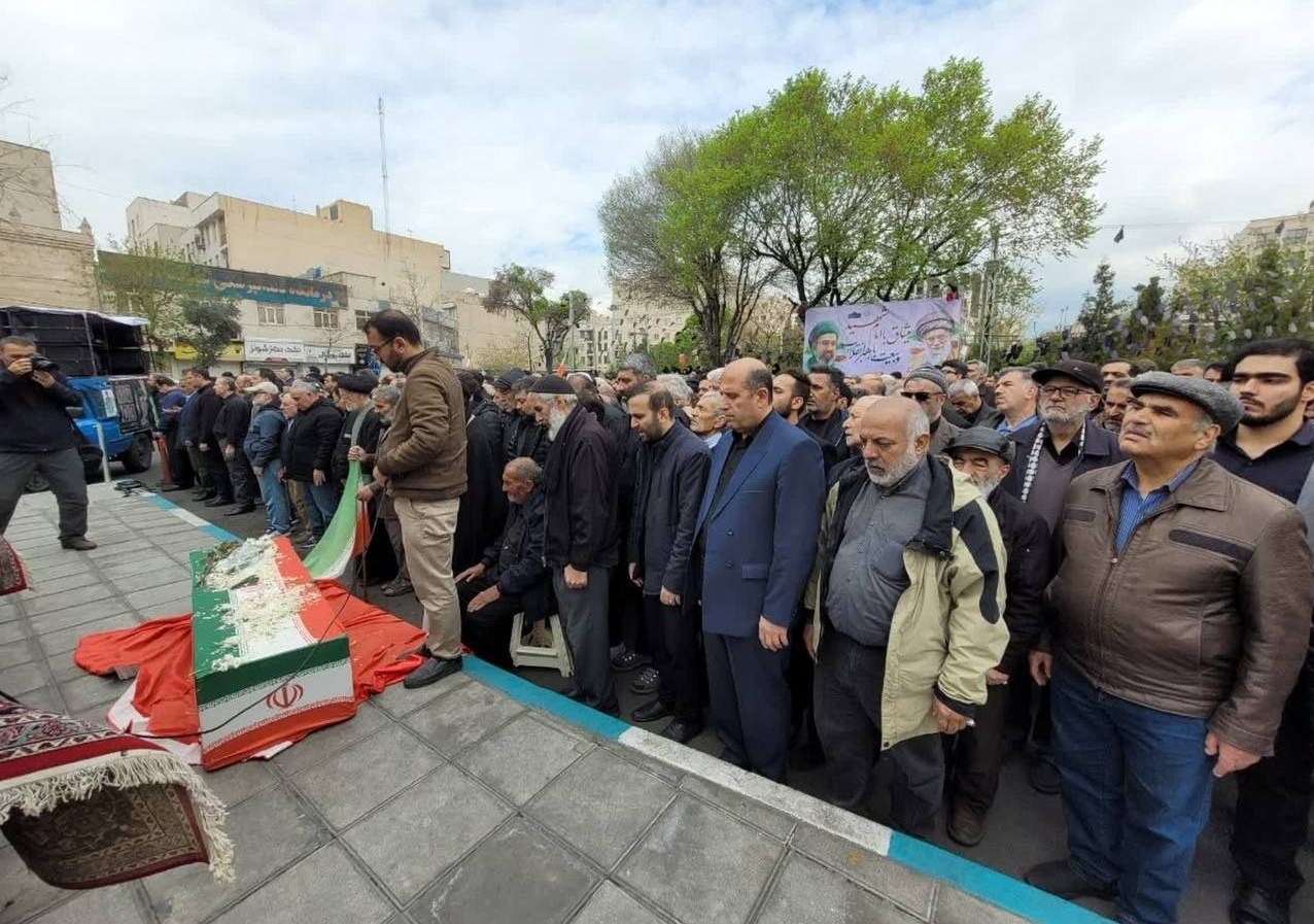 شهید , گلزار شهدا , دفاع مقدس ,