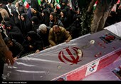 تشییع پیکر 6 شهید حملات آمریکایی صهیونی در قزوین