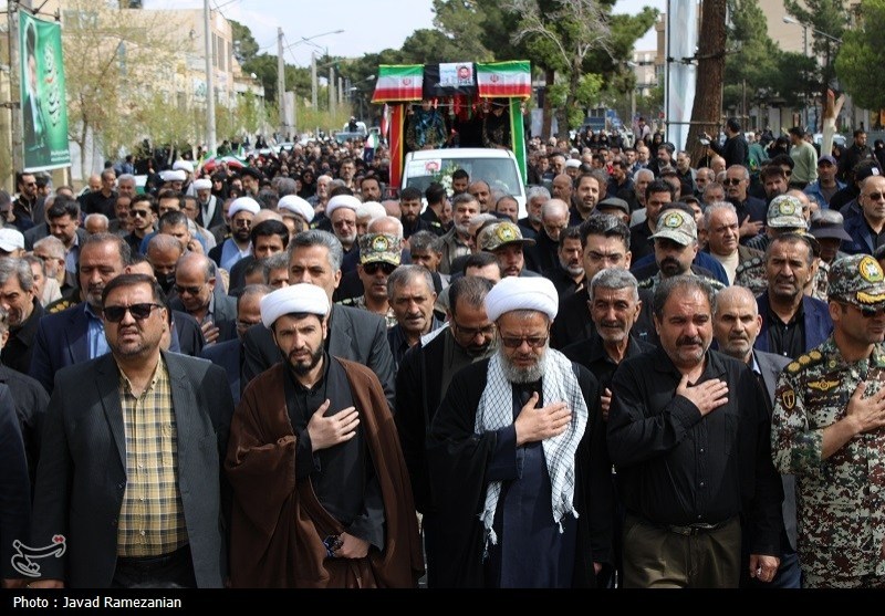 جنگ , شهدای مدافع وطن , تشییع , اخبار دامغان , تسنیم , اخبار استان سمنان , شهید ,