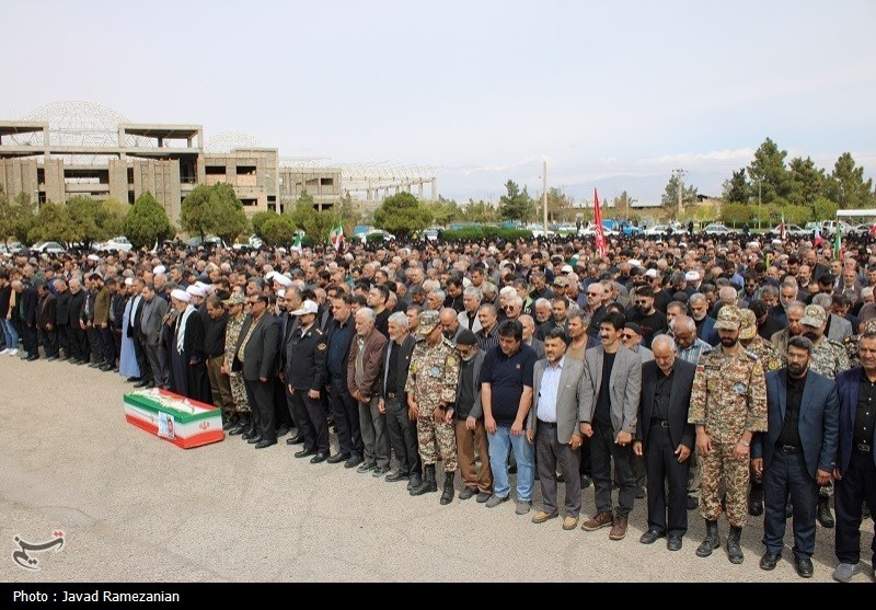 جنگ , شهدای مدافع وطن , تشییع , اخبار دامغان , تسنیم , اخبار استان سمنان , شهید ,