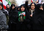 تشییع پیکر 5 شهید حملات آمریکایی صهیونی در زنجان
