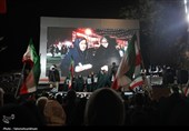 میدان شهدای اراک؛ میعادگاه تجدید میثاق با شهدا و محکومیت متجاوزان