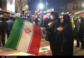 میدان شهدای اراک؛ میعادگاه تجدید میثاق با شهدا و محکومیت متجاوزان