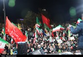 میدان شهدای اراک؛ میعادگاه تجدید میثاق با شهدا و محکومیت متجاوزان