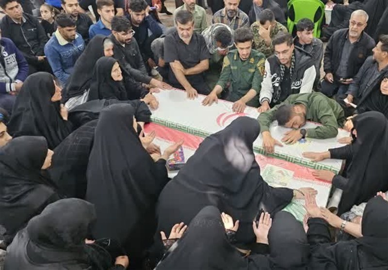 از مرگ نمی‌ترسیم؛ جلوه‌هایی از تشییع شهدای جنگ رمضان در زاهدان