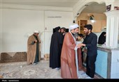 دیدار مدیر حوزه علمیه کردستان با خانواده شهدای جنگ رمضان