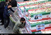 تشییع پیکر شهدای پردیسان قم در حرم