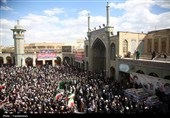 تشییع پیکر شهدای پردیسان قم در حرم