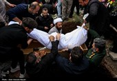 تشییع پیکر مطهر 4 شهید وطن در قمیک تاکستان