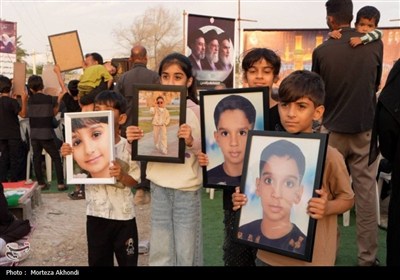 پویش گرامیداشت شهدای میناب در کلاس‌های سوادآموزی اردبیل