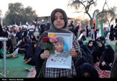 پرچم گنبد حرم امام حسین (ع) مرهم داغ خانواده شهدای میناب
