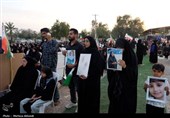 پرچم گنبد حرم امام حسین (ع) مرهم داغ خانواده شهدای میناب
