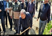 پویش ملی درختکاری سرو ایران (بیاد امام شهید و شهدای والامقام نبرد رمضان )