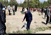 پویش ملی درختکاری سرو ایران (بیاد امام شهید و شهدای والامقام نبرد رمضان )