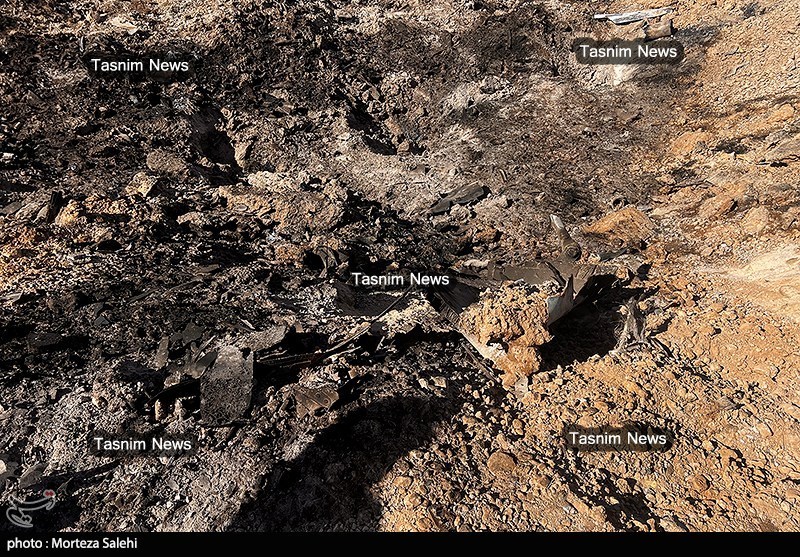 تصاویر اختصاصی تسنیم از انهدام جنگنده  در آسمان مرکزی ایران