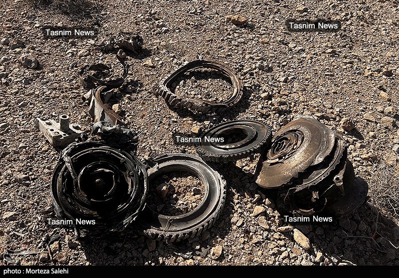 تصاویر اختصاصی تسنیم از انهدام جنگنده  در آسمان مرکزی ایران