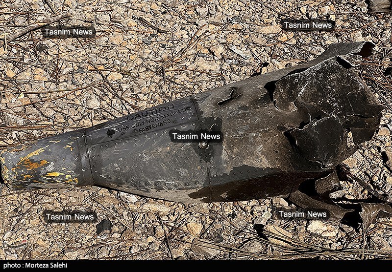 تصاویر اختصاصی تسنیم از انهدام جنگنده  در آسمان مرکزی ایران