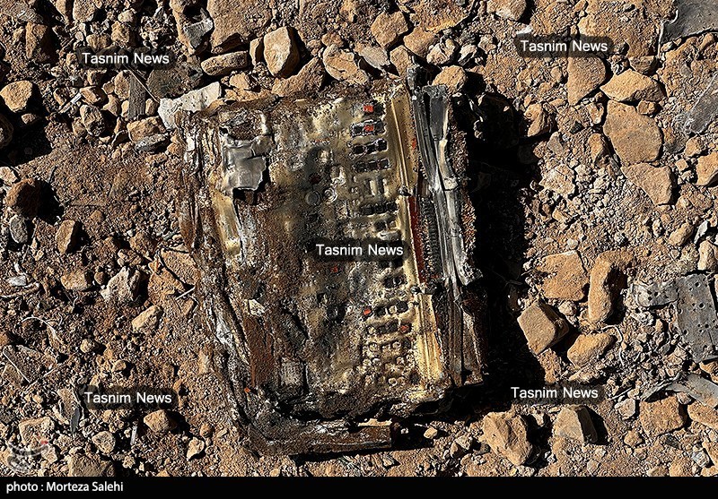 تصاویر اختصاصی تسنیم از انهدام جنگنده  در آسمان مرکزی ایران