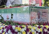 پیکر خادم‌الحسین شهید صادق مددی در شهریار آرام گرفت+فیلم