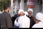دیدار نماینده ولی فقیه در هرمزگان با خانواده شهید دانش آموز اهل سنت