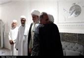 دیدار نماینده ولی فقیه در هرمزگان با خانواده شهید دانش آموز اهل سنت