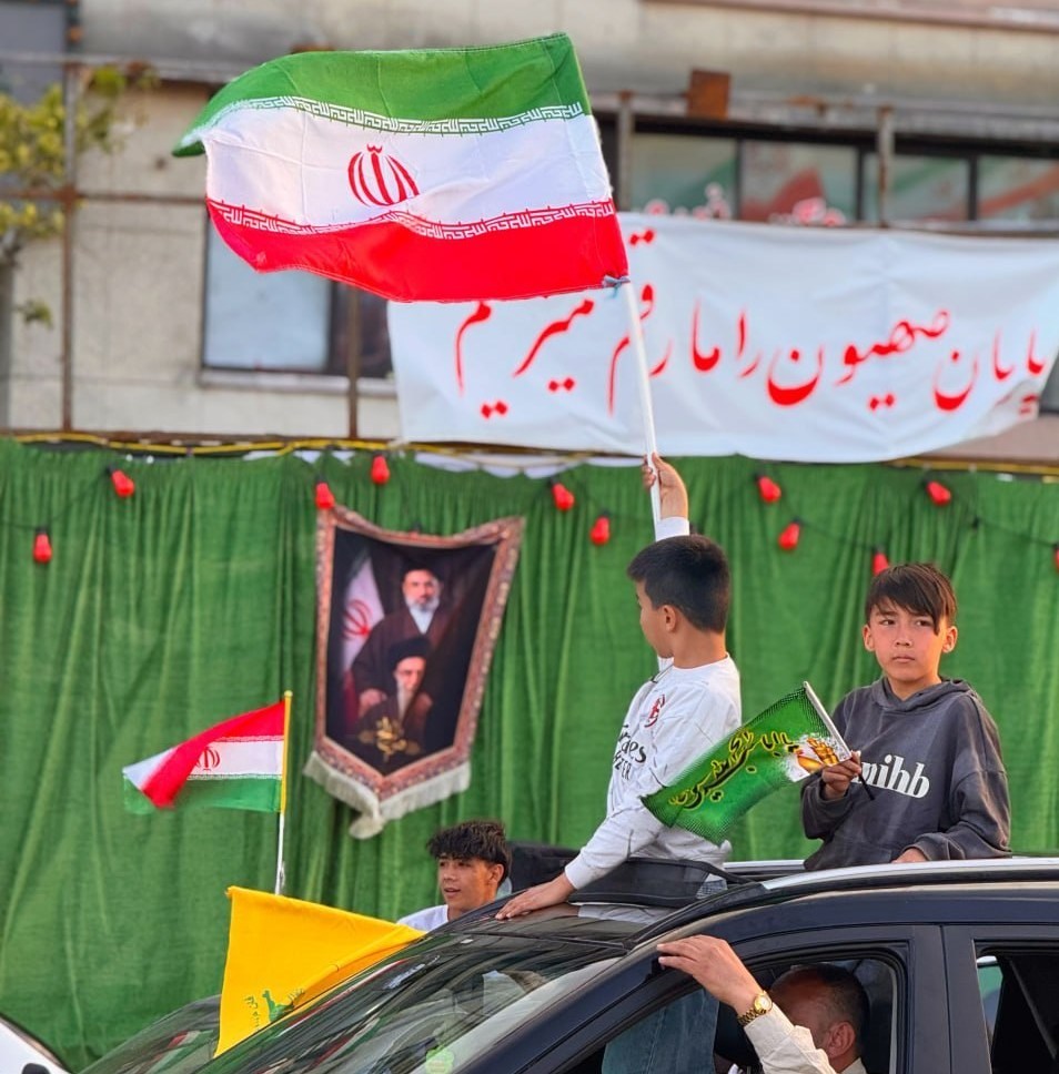 کشور افغانستان , جمهوری اسلامی ایران , لشکر فاطمیون , مهاجرین افغانستانی , 