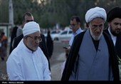 حضور نماینده ولی فقیه در هرمزگان در گلزار شهدای دانش‌آموز میناب