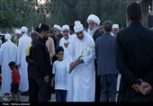 حضور نماینده ولی فقیه در هرمزگان در گلزار شهدای دانش‌آموز میناب