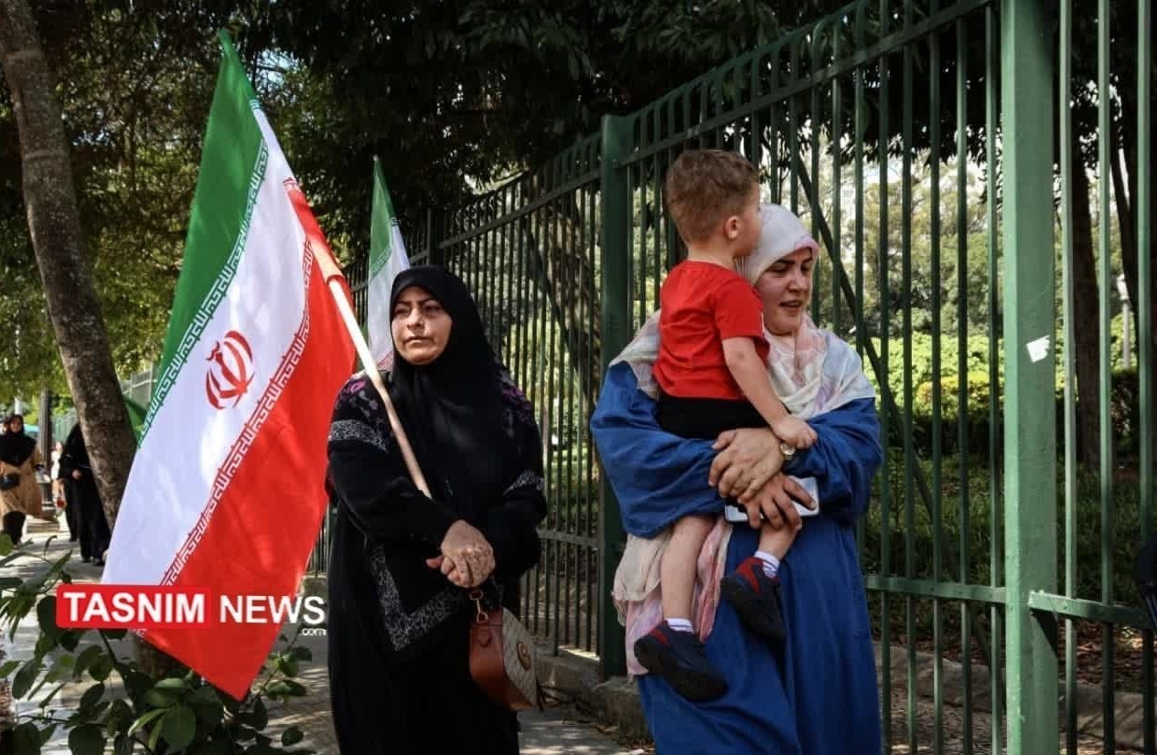 مدرسه شجره طیبه میناب , کشور برزیل , 