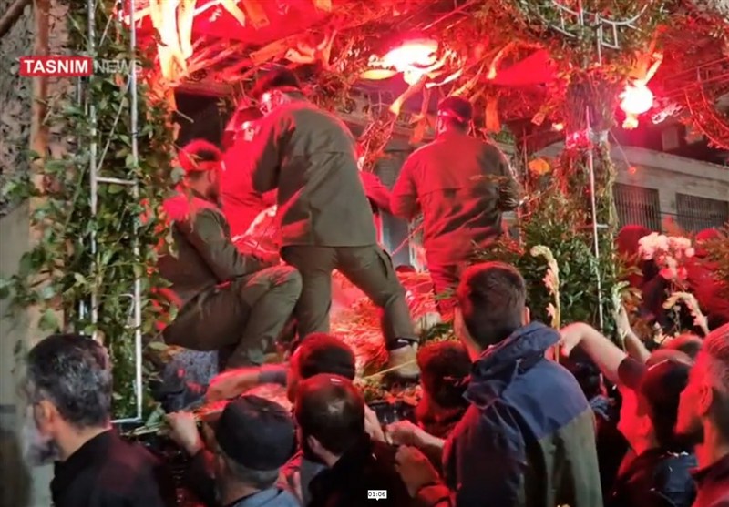 وداع با شهید محمدحسین عزیزی و مادرش در شب سی پنجم راهپیمایی