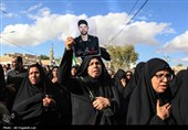 تشییع و تدفین پیکر پاسدار شهید مرتضی وفاپور در گلزار شهدای لارستان