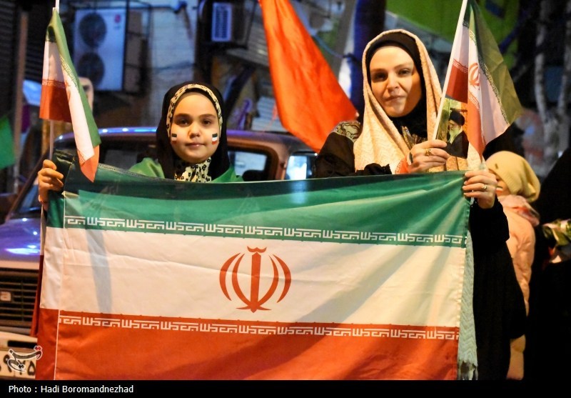 گردهمایی «دا»؛ بیعت مادران خرم‌آبادی با رهبر انقلاب