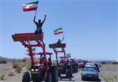گزارش دیدنی تسنیم از رژه تراکتوری و خودرویی مردم بلوچ