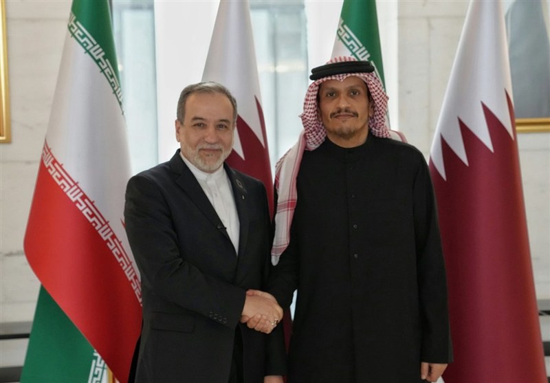 Iran's Diplomatic Outreach: FM Reassures Qatar amid Counterattacks on US Bases