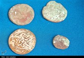 کشف 209 سکه دوران اسلامی در اطراف تخت جمشید