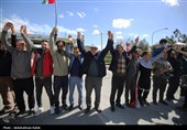 ایجاد زنجیره انسانی دور نیروگاه برق شهید مفتح همدان