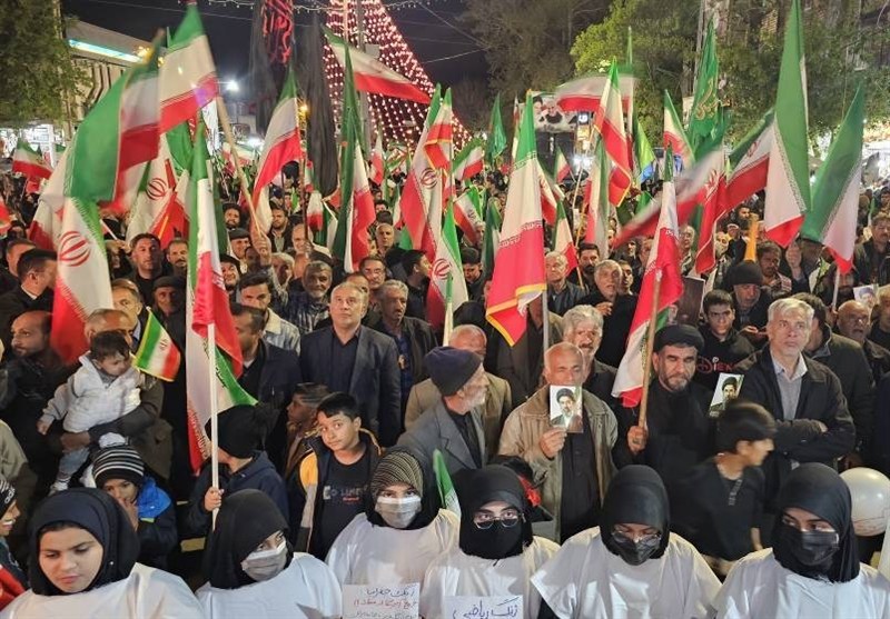 امروز بیش از پیش خود را متعهد به ساخت کشور می‌دانیم