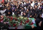 مراسم تشییع پرستار شهید حسین عشقی در مشهد
