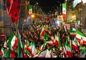 Ночное собрание иранского народа в поддержку лидера и вооруженных сил страны
