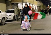 بیرق‌های برافراشته در کرمانشاه