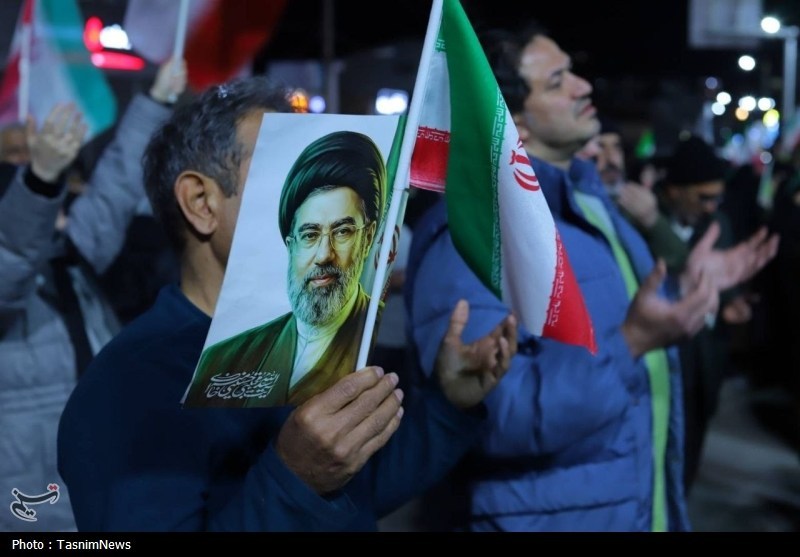 اجتماع  باشکوه  مردم ولایت مدار اردبیل در اربعین  رهبر شهید امت