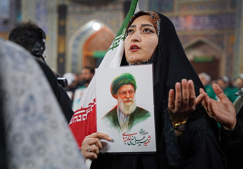 حرم امام رضا(ع) , امام رضا (ع) , آستان قدس رضوی , خادمیاران رضوی , زائر رضوی , مشهد مقدس , اخبار مشهد , خراسان رضوی , رهبر انقلاب , شهید امام خامنه ای (ره) , 