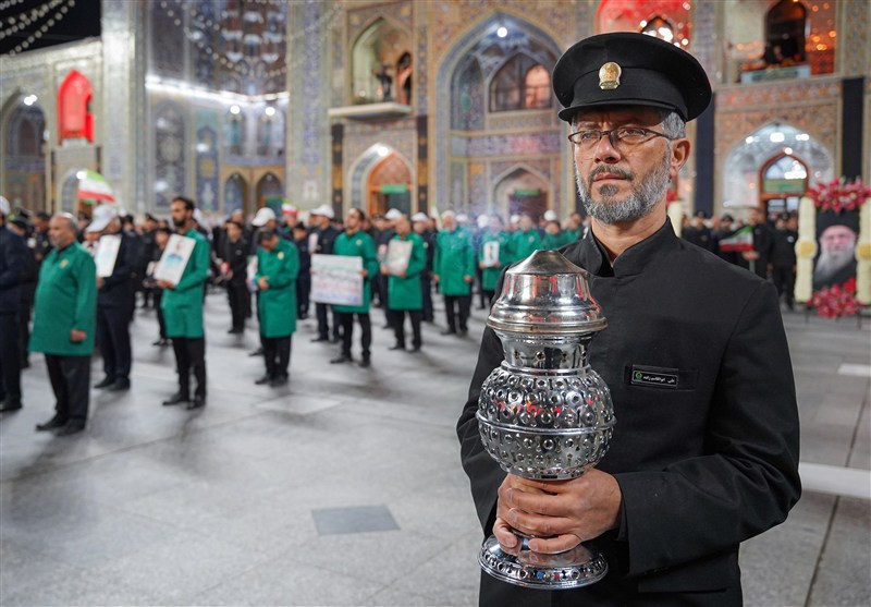 حرم امام رضا(ع) , امام رضا (ع) , آستان قدس رضوی , خادمیاران رضوی , زائر رضوی , مشهد مقدس , اخبار مشهد , خراسان رضوی , رهبر انقلاب , شهید امام خامنه ای (ره) , 